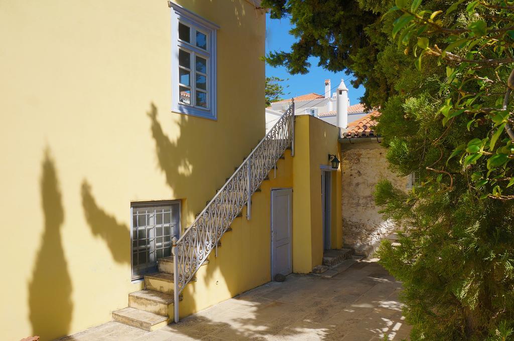 Villa Spetses 외부 사진